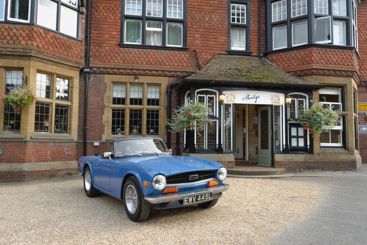 The Montagu Arms Beaulieu Exterior foto